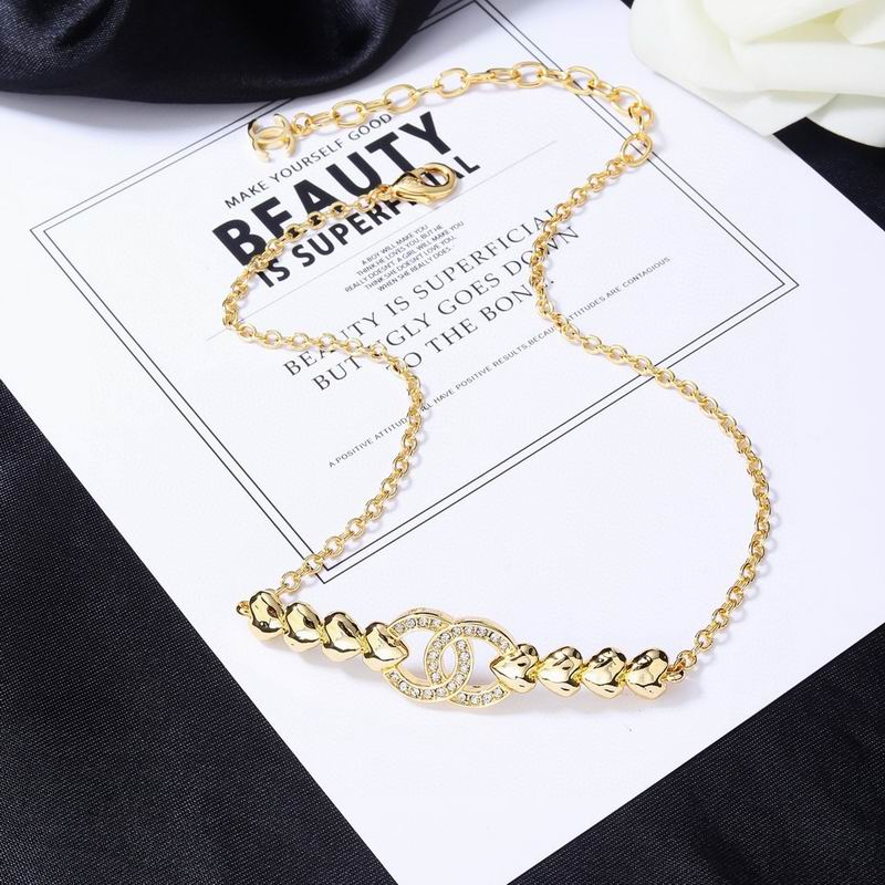 Chanel Necklace 05yxs63